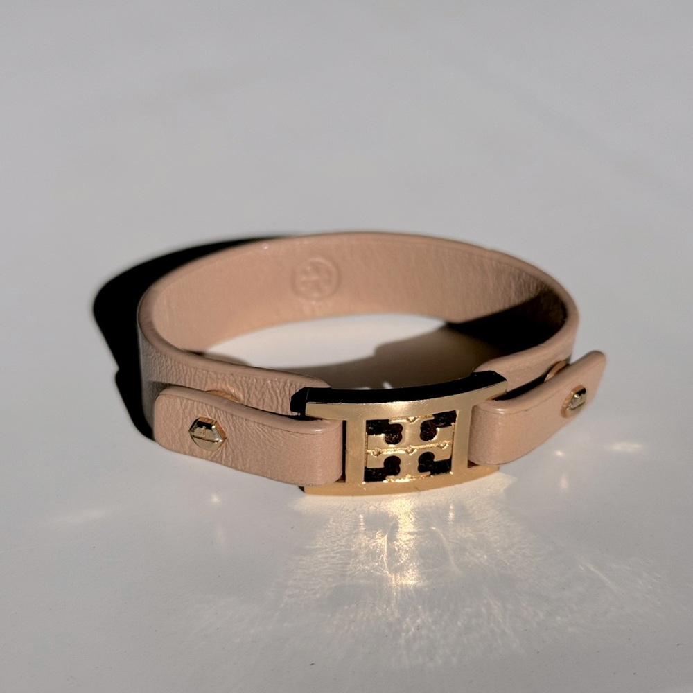 Tory Burch T- Logo leather double snap closure bracelet
